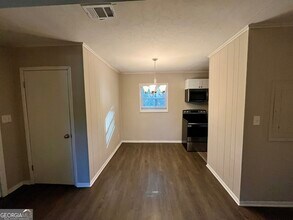 6107 Shadow Glen Ct SW in Covington, GA - Building Photo - Building Photo