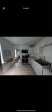 2732 Furlong Ave in St. Albans, WV - Foto de edificio - Building Photo
