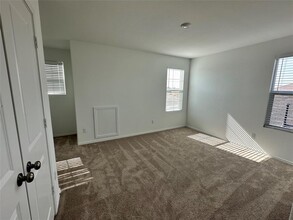 110 Montego St in Hutto, TX - Building Photo - Building Photo
