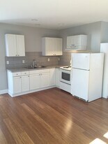 3727 SE Cora St in Portland, OR - Building Photo