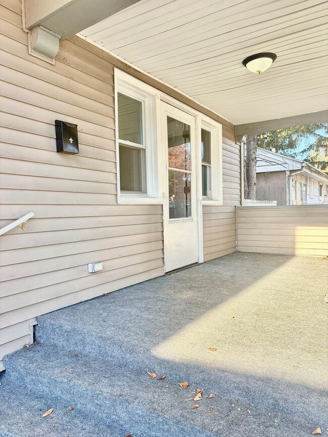 1243 Portage Ave in South Bend, IN - Building Photo - Building Photo