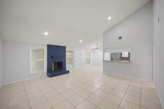 22202 Cimarron Pkwy in Katy, TX - Building Photo - Building Photo