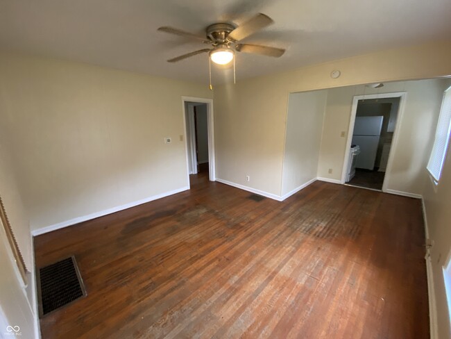 3785 Caroline Ave in Indianapolis, IN - Building Photo - Building Photo