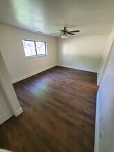 6300 Pine St in Rowlett, TX - Building Photo - Building Photo