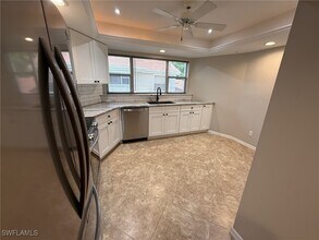 9836 Luna Cir in Naples, FL - Building Photo - Building Photo