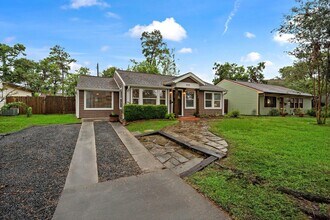 954 W 41st St in Houston, TX - Building Photo - Building Photo