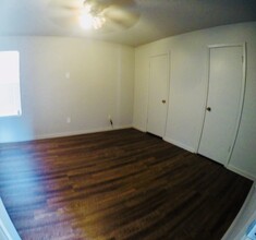 918 J R Ct-Unit -918 JR Court in Copperas Cove, TX - Foto de edificio - Building Photo