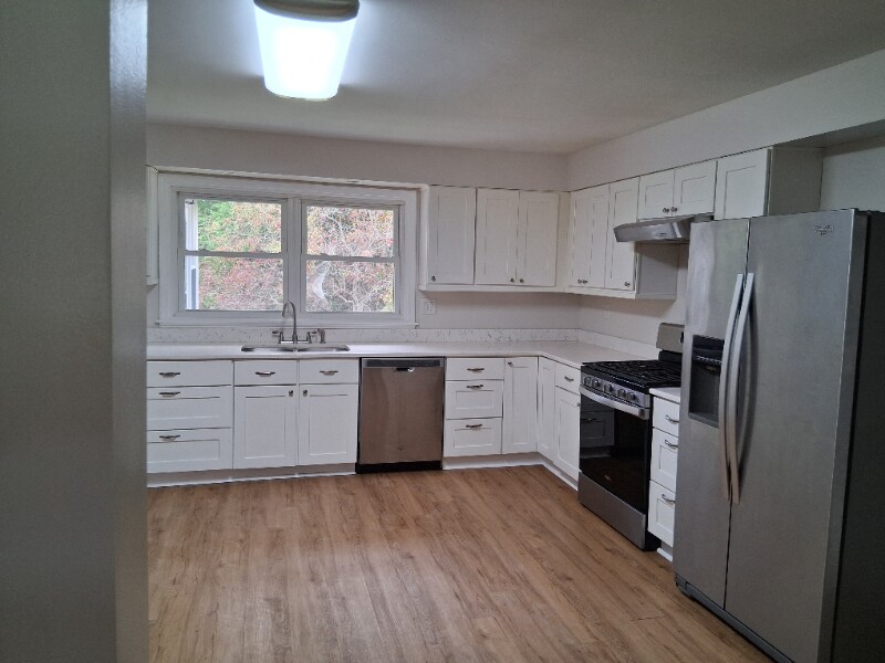 1550 Harding Ave in Mineral Ridge, OH - Building Photo