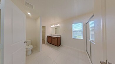 711 Chestnut Ln in Auburndale, FL - Building Photo - Building Photo