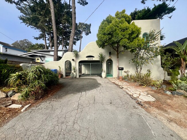 property at 671 Taylor St