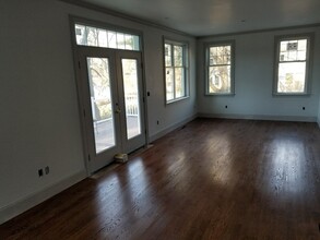 15 Malvern Terrace in Newton, MA - Building Photo - Building Photo