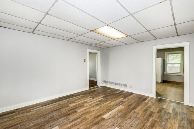 2615 West 2nd St N in Wichita, KS - Building Photo - Building Photo