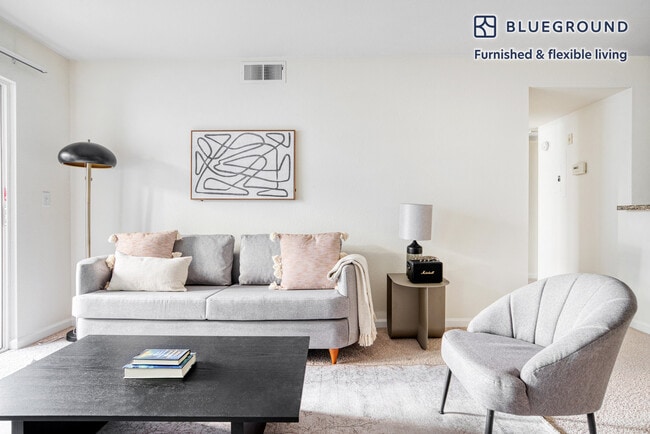 1220 N Fair Oaks Ave in Sunnyvale, CA - Building Photo - Building Photo