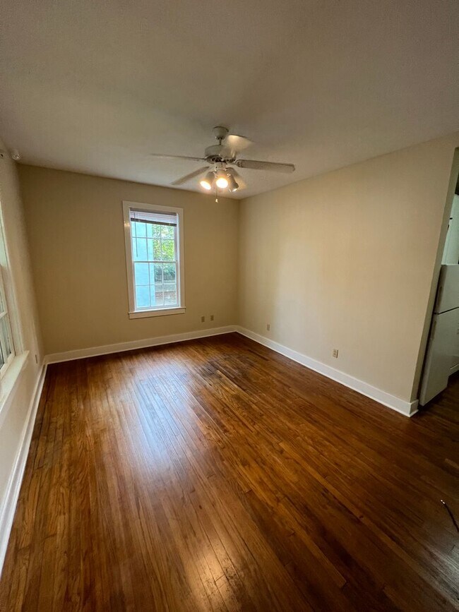 11 Page Ave in Starkville, MS - Building Photo - Building Photo