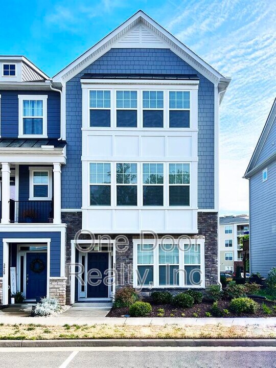3931 Prospect St in Williamsburg, VA - Building Photo