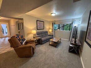 2854 Viona Rd in Pollock Pines, CA - Building Photo - Building Photo