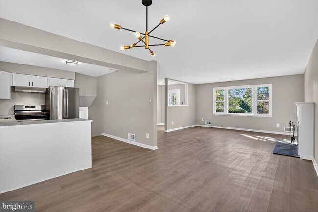 5307 Kepler Ln in Springfield, VA - Building Photo - Building Photo