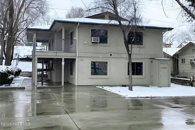 property at 114 S Virginia St