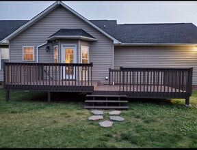 2011 Taylor Rd in Shelby, NC - Building Photo - Building Photo