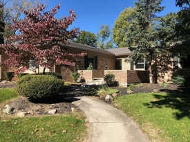 2508 Dogwood Dr, Unit 1 in Lima, OH - Building Photo