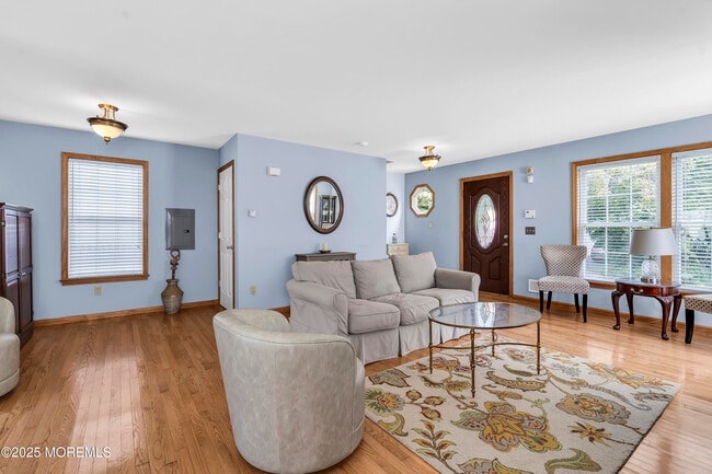 143 Lake Ave in Manasquan, NJ - Building Photo - Building Photo