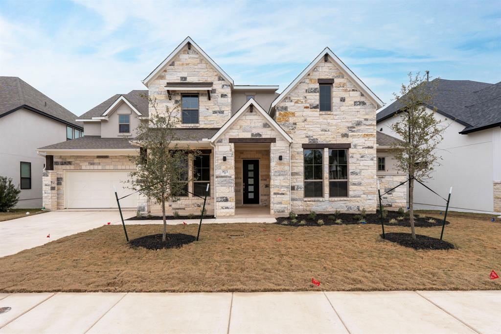 813 Wolf Rdg Rd in Georgetown, TX - Building Photo