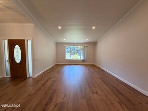 795 Twin Pines Ct in Reno, NV - Building Photo - Building Photo