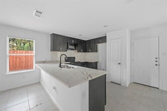 166 Coahoma St in Mabank, TX - Building Photo - Building Photo