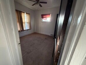 3720 E 151st St, Unit New Listing! Spacious 2BR in Cleveland, OH - Building Photo - Building Photo