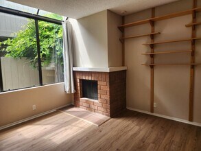 626 Marlin Ct in Redwood City, CA - Building Photo - Building Photo