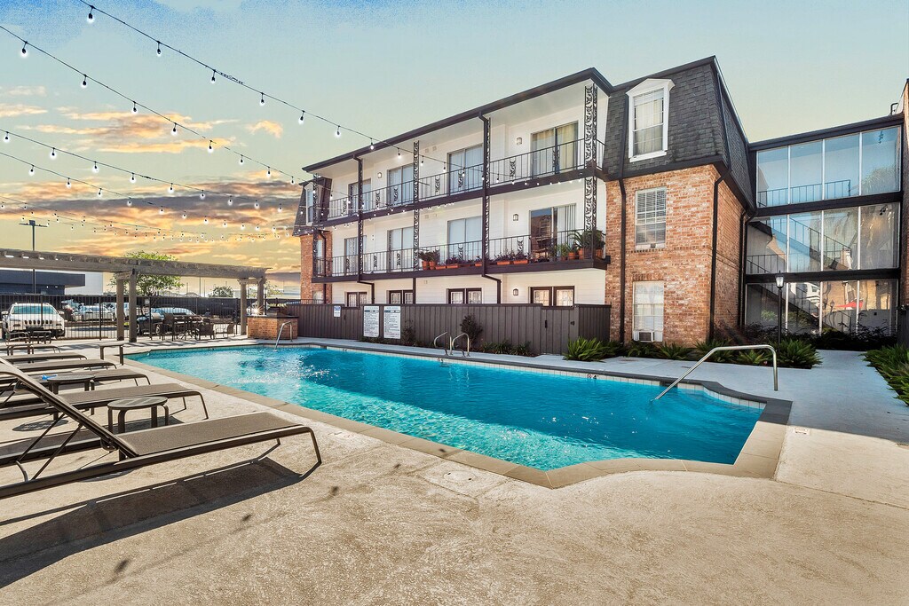Lumiere Metairie, LA Apartments