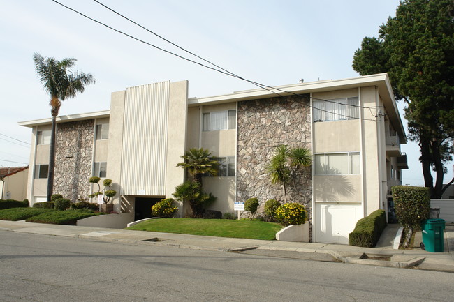 1155 Brighton Ave in Albany, CA - Building Photo - Building Photo