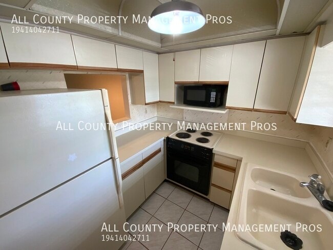 4511 3rd St Cir W in Bradenton, FL - Building Photo - Building Photo