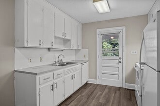 204 McNeil St in Lillington, NC - Building Photo - Building Photo