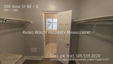 208 High St NE in Albuquerque, NM - Foto de edificio - Building Photo