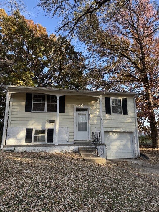3900 SE Fremont St in Topeka, KS - Building Photo