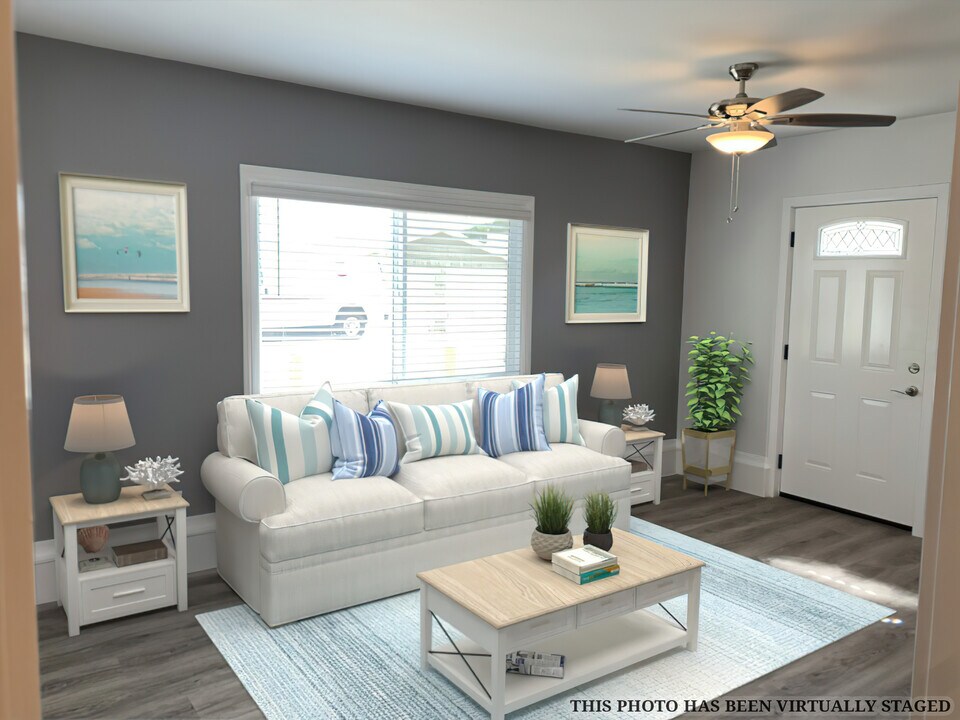 621 Florence St in Imperial Beach, CA - Building Photo