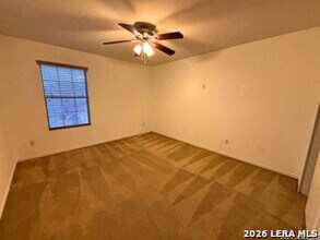 8031 Ferndale Oaks in San Antonio, TX - Building Photo - Building Photo
