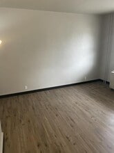 16 Auriles St in Duquesne, PA - Building Photo - Building Photo