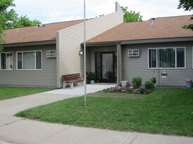 Parkview Apartments in Brownton, MN - Building Photo