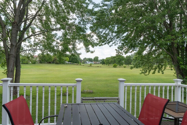 1210 Andover Cir in Aurora, IL - Building Photo - Building Photo