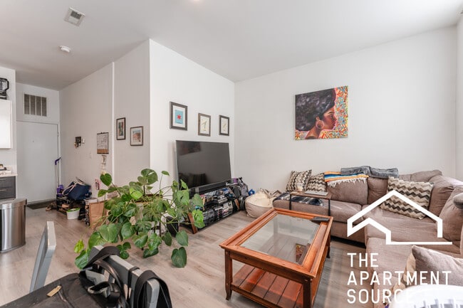 2022 S Throop St in Chicago, IL - Building Photo - Building Photo