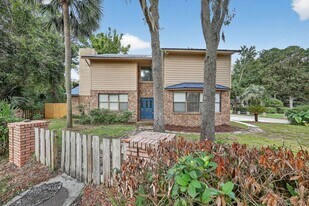 2919 Sandy Branch Ln in Jacksonville, FL - Building Photo