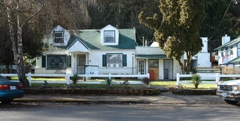 The Lorentz House Apartments