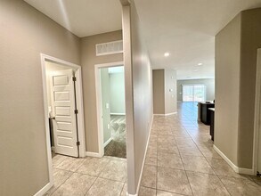 5327 W Stargazer Pl in Phoenix, AZ - Building Photo - Building Photo
