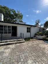 1247 Alton Rd in Miami Beach, FL - Building Photo - Building Photo