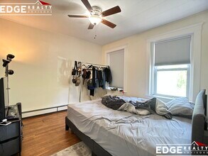 24 Wallingford Rd, Unit 3 in Boston, MA - Building Photo - Building Photo