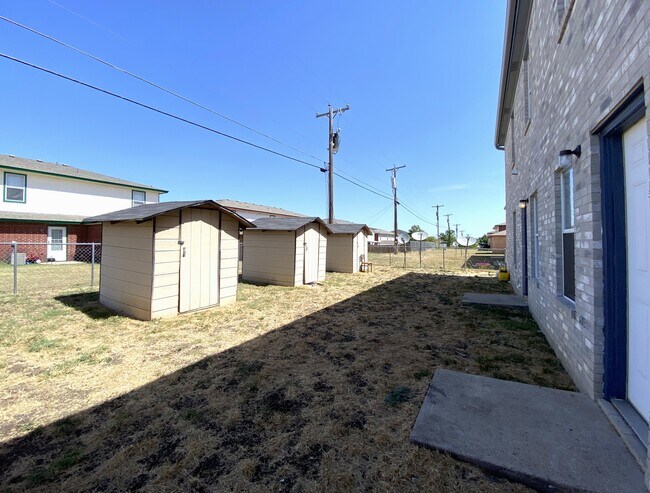 2801 Cantabrian Dr in Killeen, TX - Building Photo - Building Photo