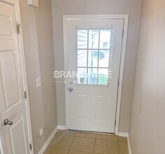 5389 Sand Bar Ln in College Park, GA - Building Photo - Building Photo