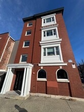 Whitelock Apartments in Baltimore, MD - Foto de edificio - Building Photo